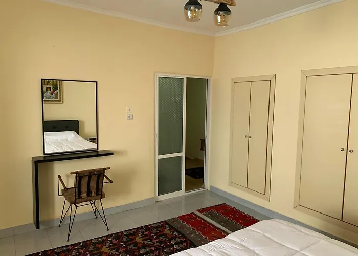 Tradicional Bazaar Villa Korce